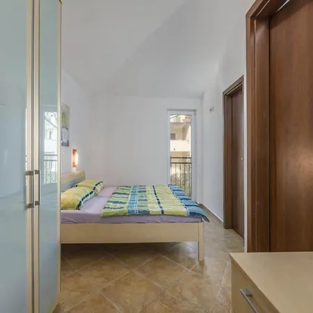 In Novigrad With Private Pool * Filipac