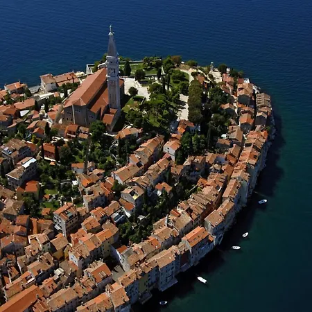 In Novigrad With Private Pool Holiday home